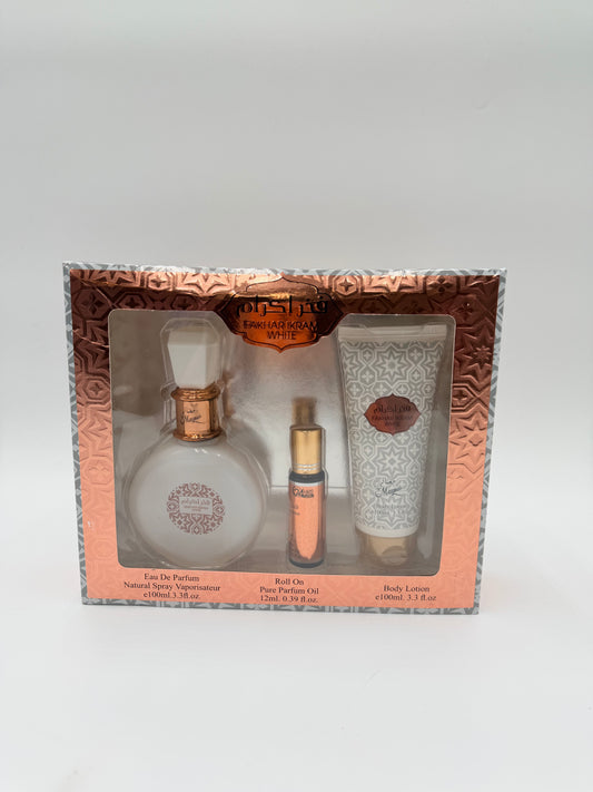 Fakhar Ikram White Gift Set